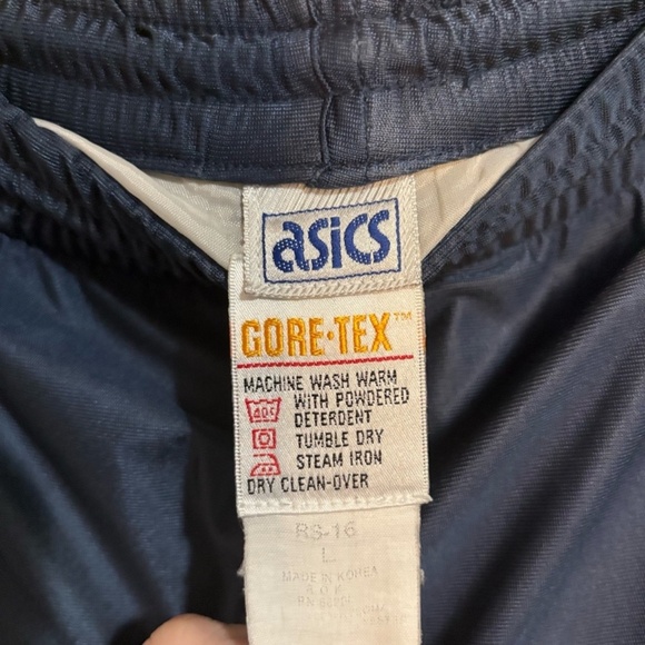 Vintage Navy Asics Gortex Track Pants with Zippers - Picture 7 of 15